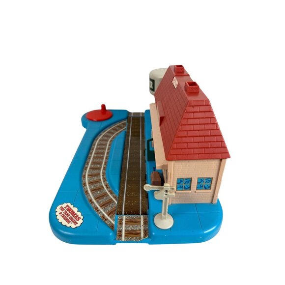 Thomas The Tank Engine & Friends Shining Time Station Wellsworth Station 8891 - Picture 3 of 13
